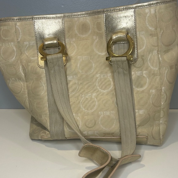 Ferragamo Beige Gancini Leather Tote Bag main image 4